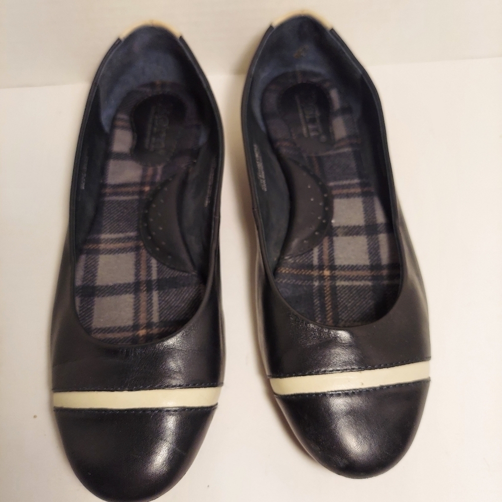 Born Black Genuine Leather Shoes w Tan Trim Size 7 Ballet Flats Arch Support